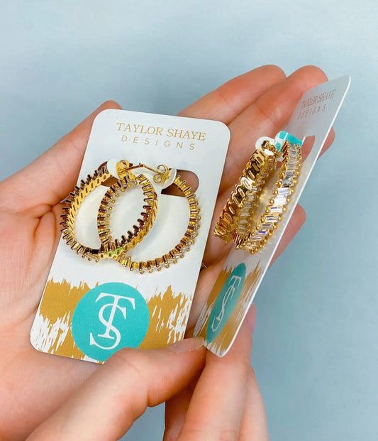 4 Women's Accessories